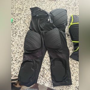 Under armour youth padded football pants